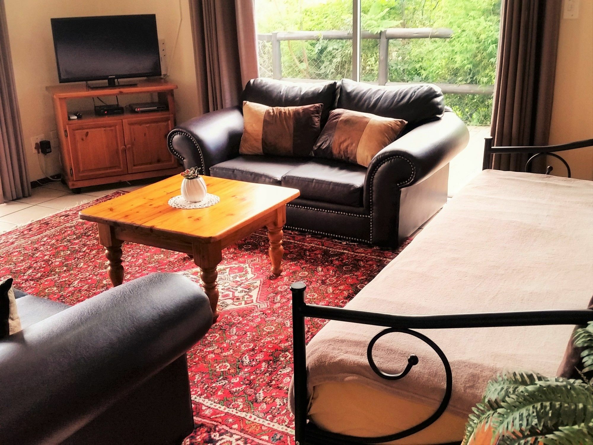 Pine Tree Lodge ミッドラント エクステリア 写真